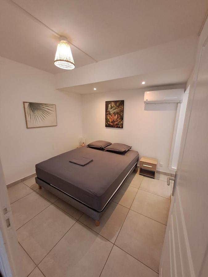 Logement Cosy T2, Centre Ville De Saint-Pierre 외부 사진